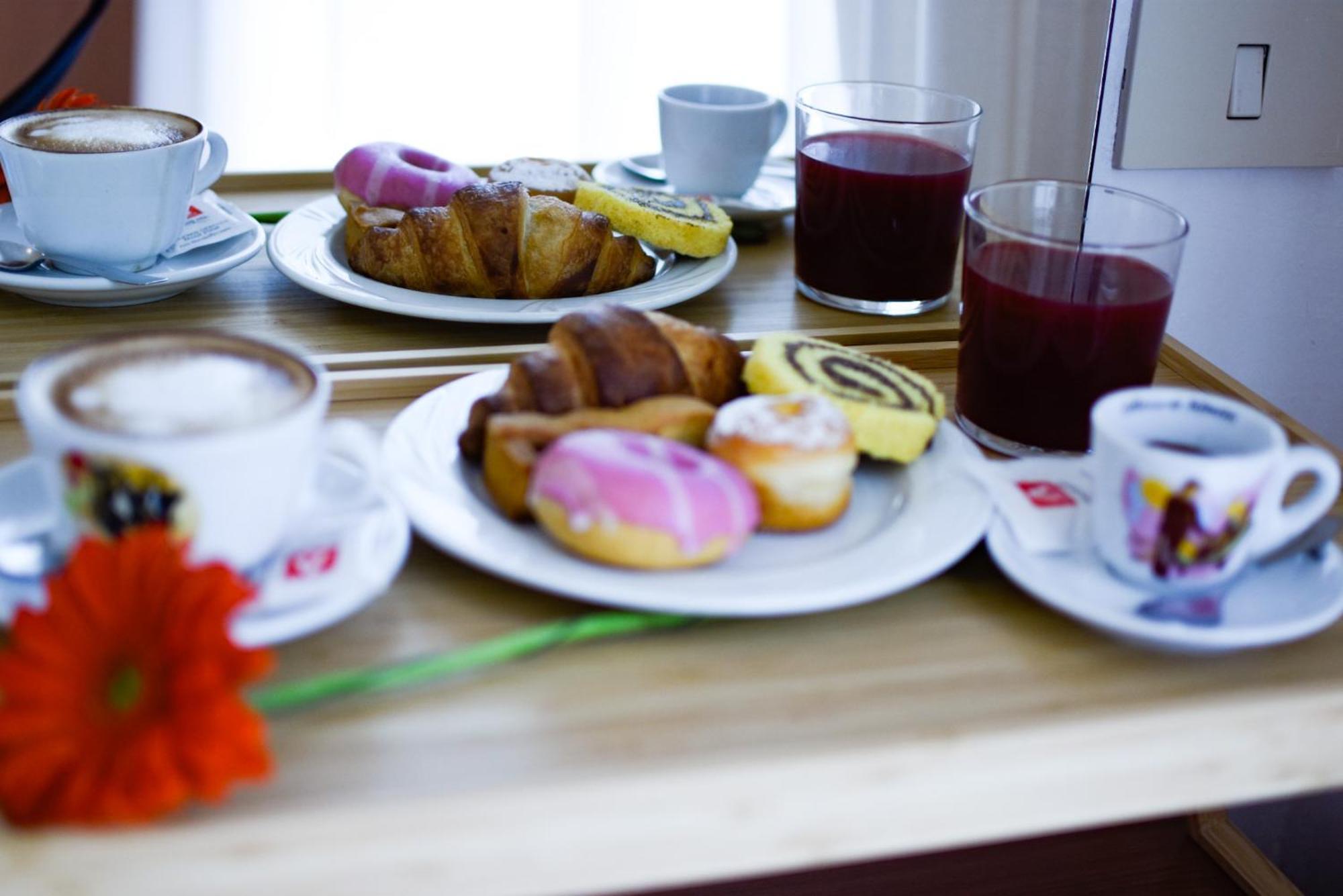 Hotel Villa Caterina Rimini Kültér fotó