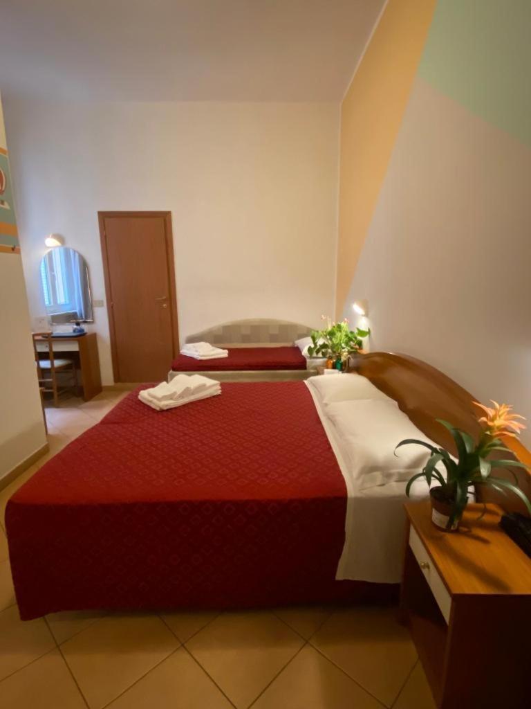 Hotel Villa Caterina Rimini Kültér fotó